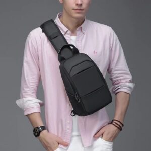 Mochila Cruzada Hombre Impermeable USB